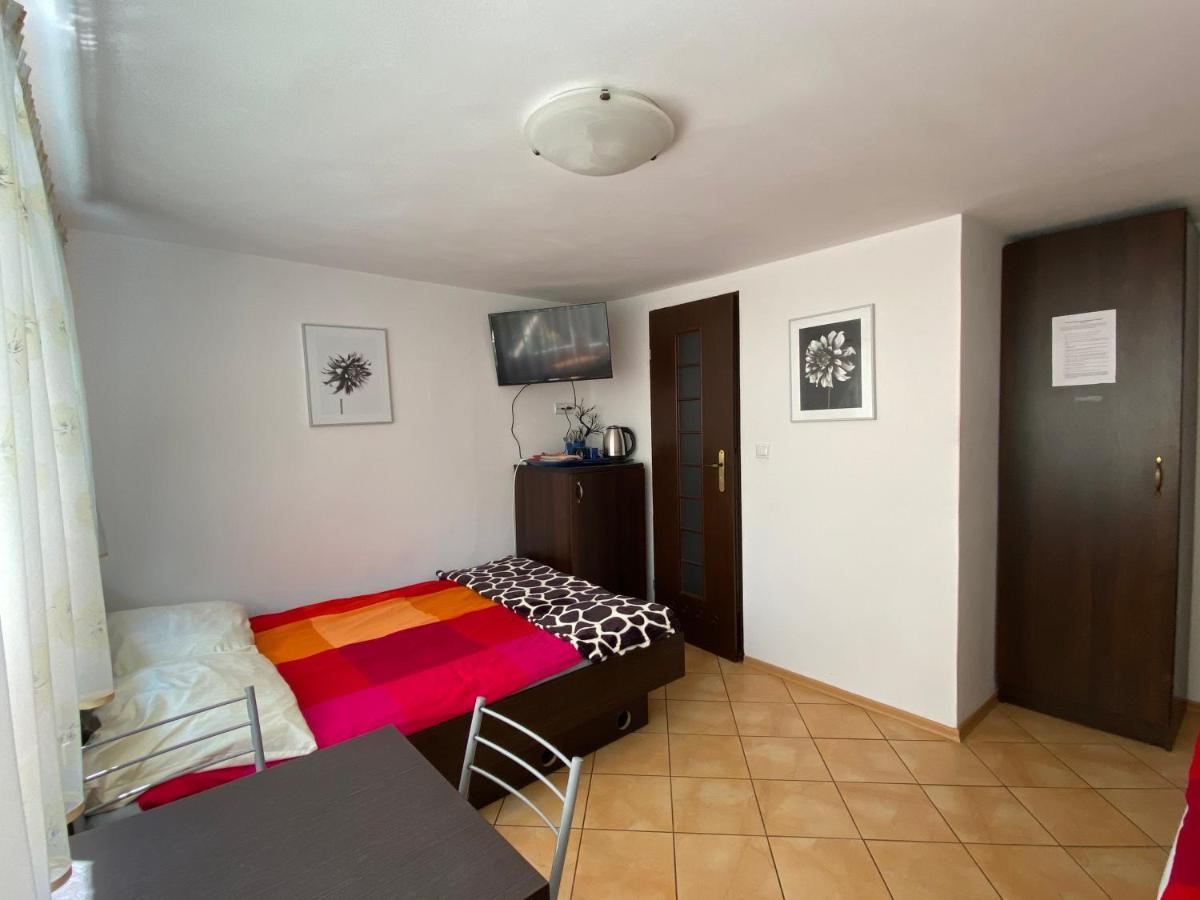 Trzynastka Appartement Ustronie Morskie Buitenkant foto